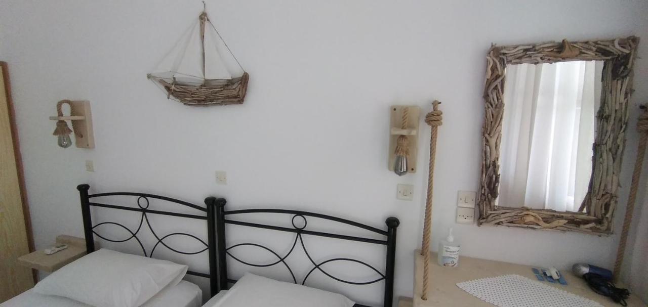 Athina Studio Apartments Kerveli Exterior photo
