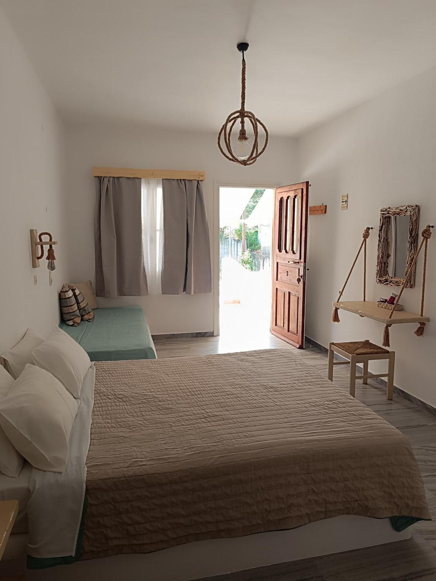 Athina Studio Apartments Kerveli Exterior photo